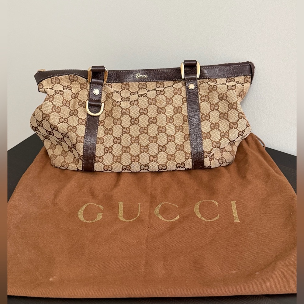 Gucci Vintage Brown Monogram Canvas Shoulder Bag and Dust Bag - Picture 4 of 16